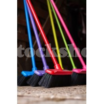 GORILLA BROOM® HANDLE ONLY RED