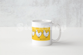 EGGATHA THE HEN<sup>(TM)</sup> MUG YELLOW EGGATHA THE HEN<sup>(TM)</sup> MUG YELLOW